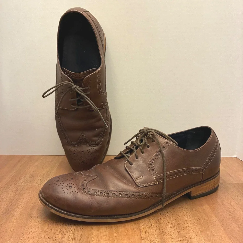 Cole Haan Mens 10.5M Brown Leather Wingtip Brogue Dress Shoes Oxford C10899